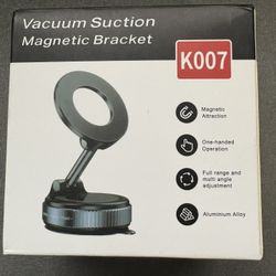 Brand New, Car Phone Holder – MagSafe Magnetic Mount, 360° Rotation, White