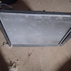 Radiator And Cooling Fan Fit 2017 Hyundai Sonta 