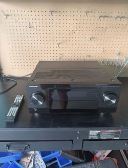 Pioneer VSX- 1121-k audio/video multi-channel receiver