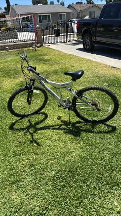 Kent Shockwave 2600 adult/teen mountain bike