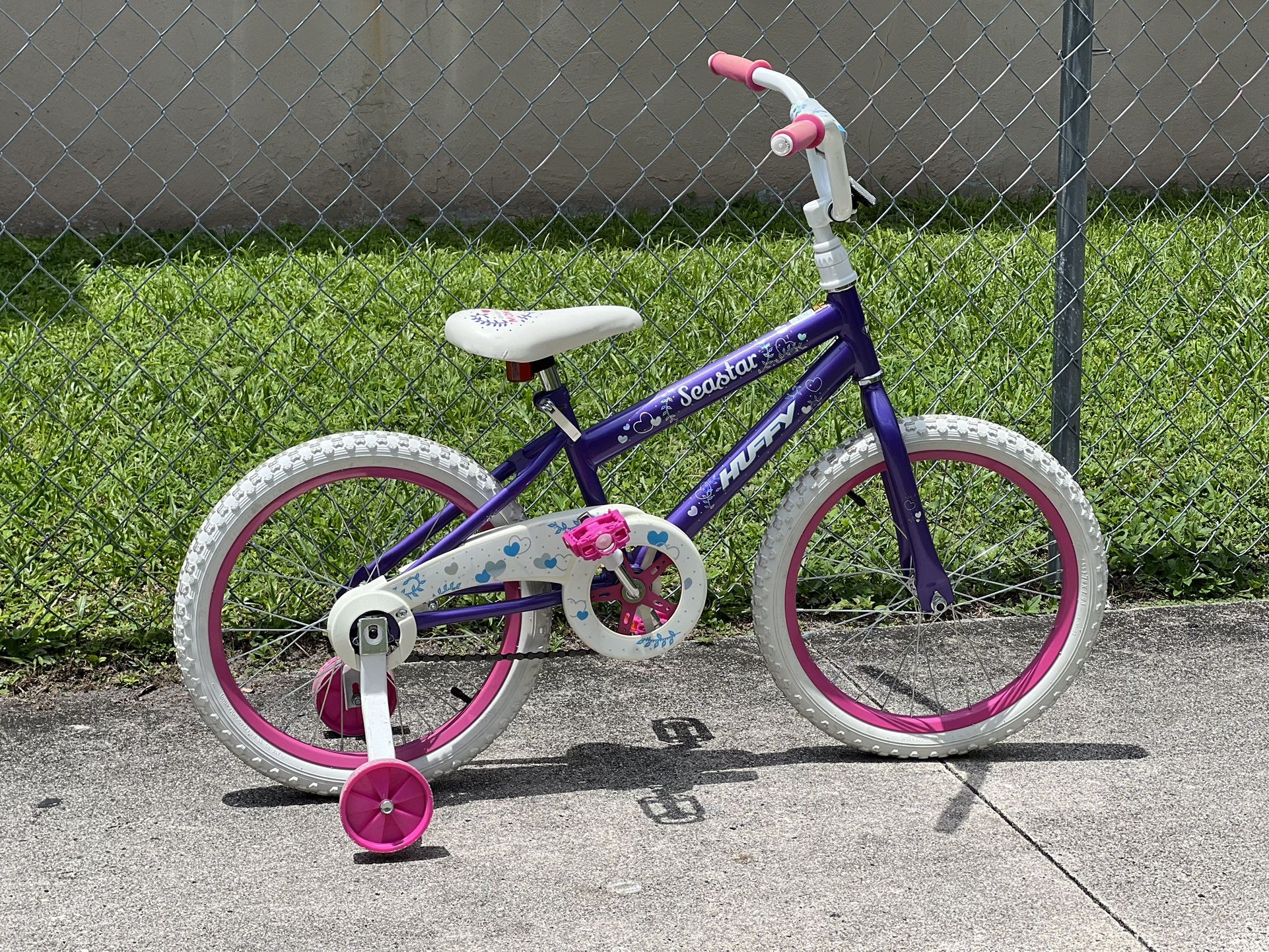 Huffy 18” Sea Star Kids Bike