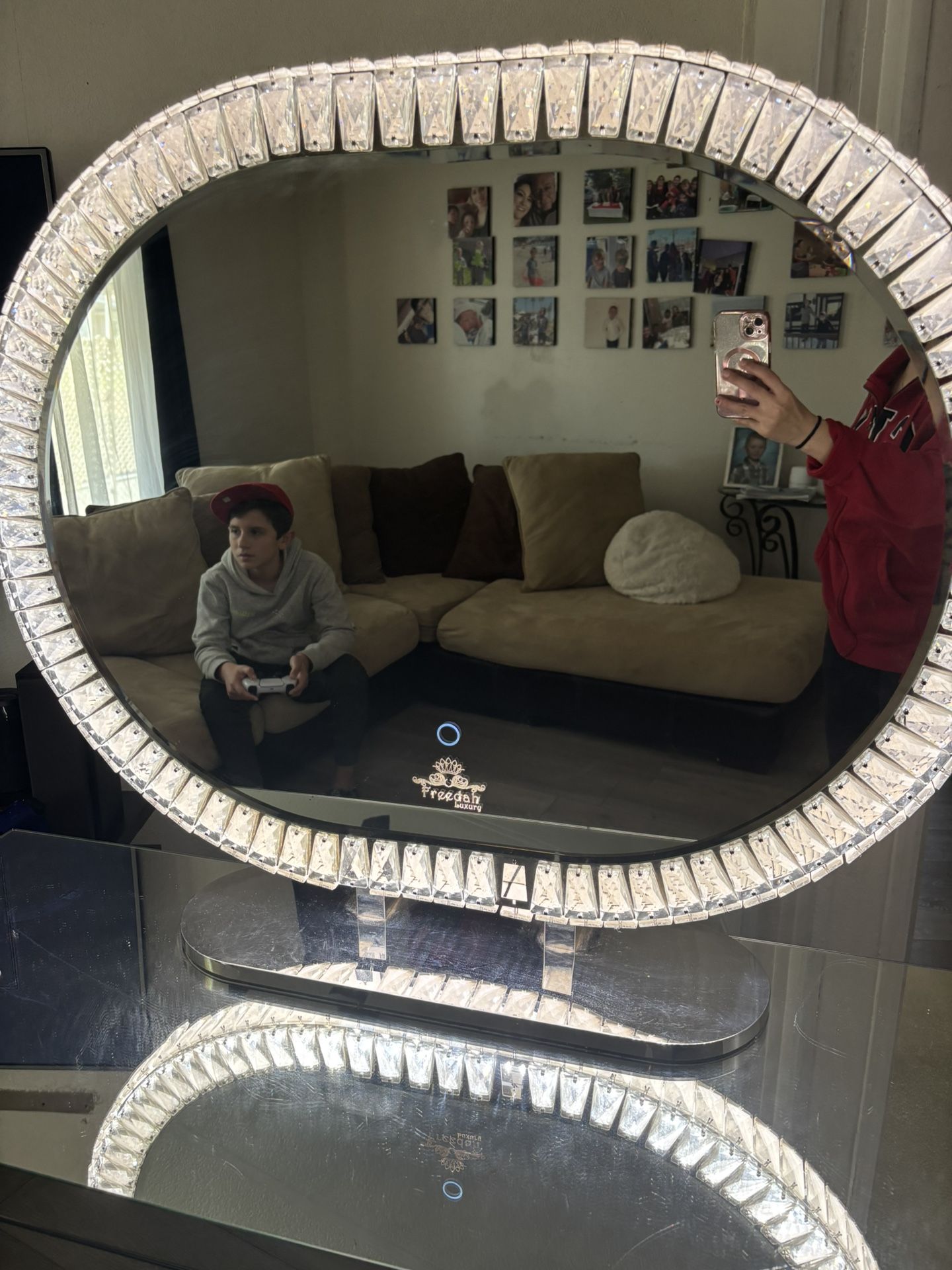 Lighted Vanity Mirror- Great Condition