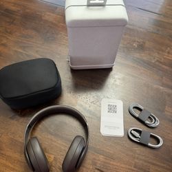 Beats Studio Pro Wireless 