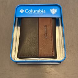 Columbia Wallet