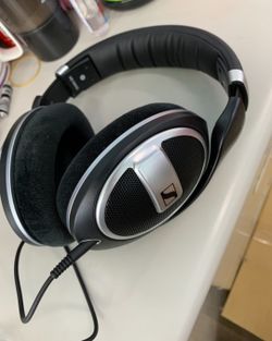Sennheiser Hd599 SE Audiophile Headphones One Of The Best For Gaming.