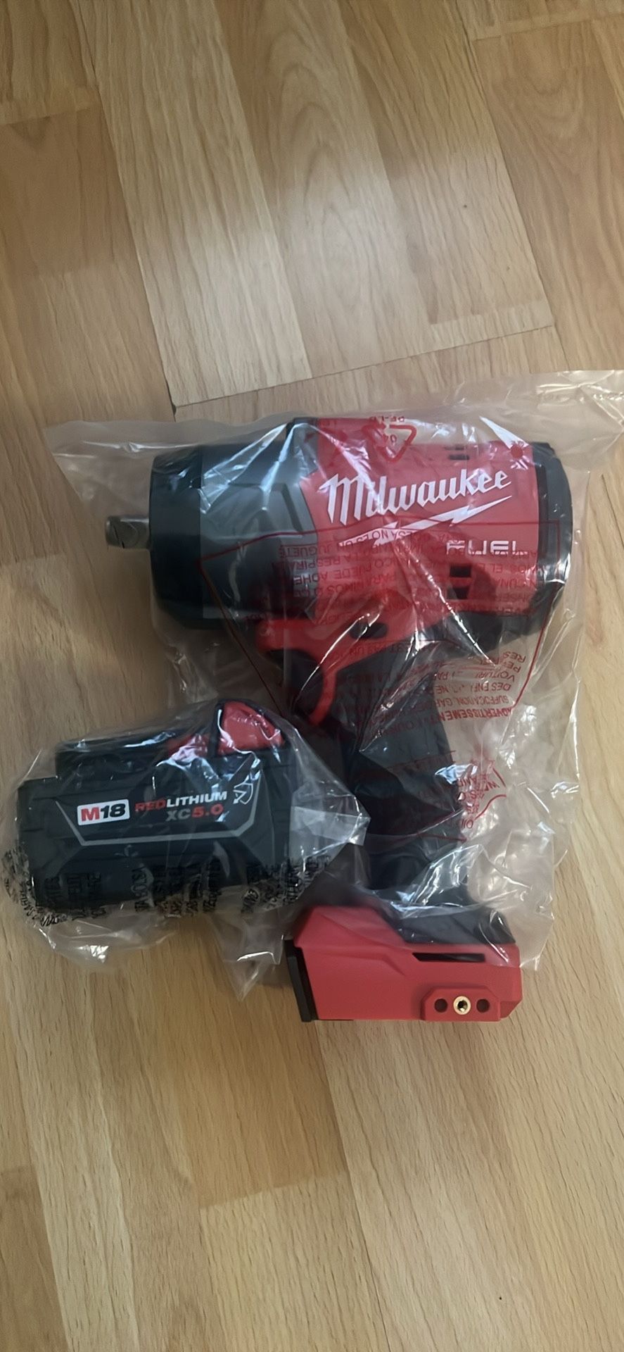 Milwaukee High Torque Impact Wrench 1/2inch With 5.0 Battery