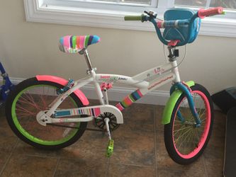 Girl’s bike