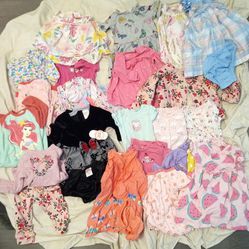 Huge Lot of 28 pc 0-18 Month Infant Baby Girl Clothing - New, Like New, Sleepers, Dresses, Play Clothes etc - See description