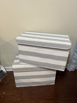 storage bin set