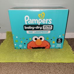 Box 132 Diapers Baby Dry Pampers 
