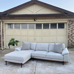 Modern  Light Grey L-Shape Sectional w/ Chaise - Delivery Available 