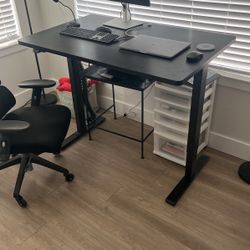 Black Height Adjustable Desk 