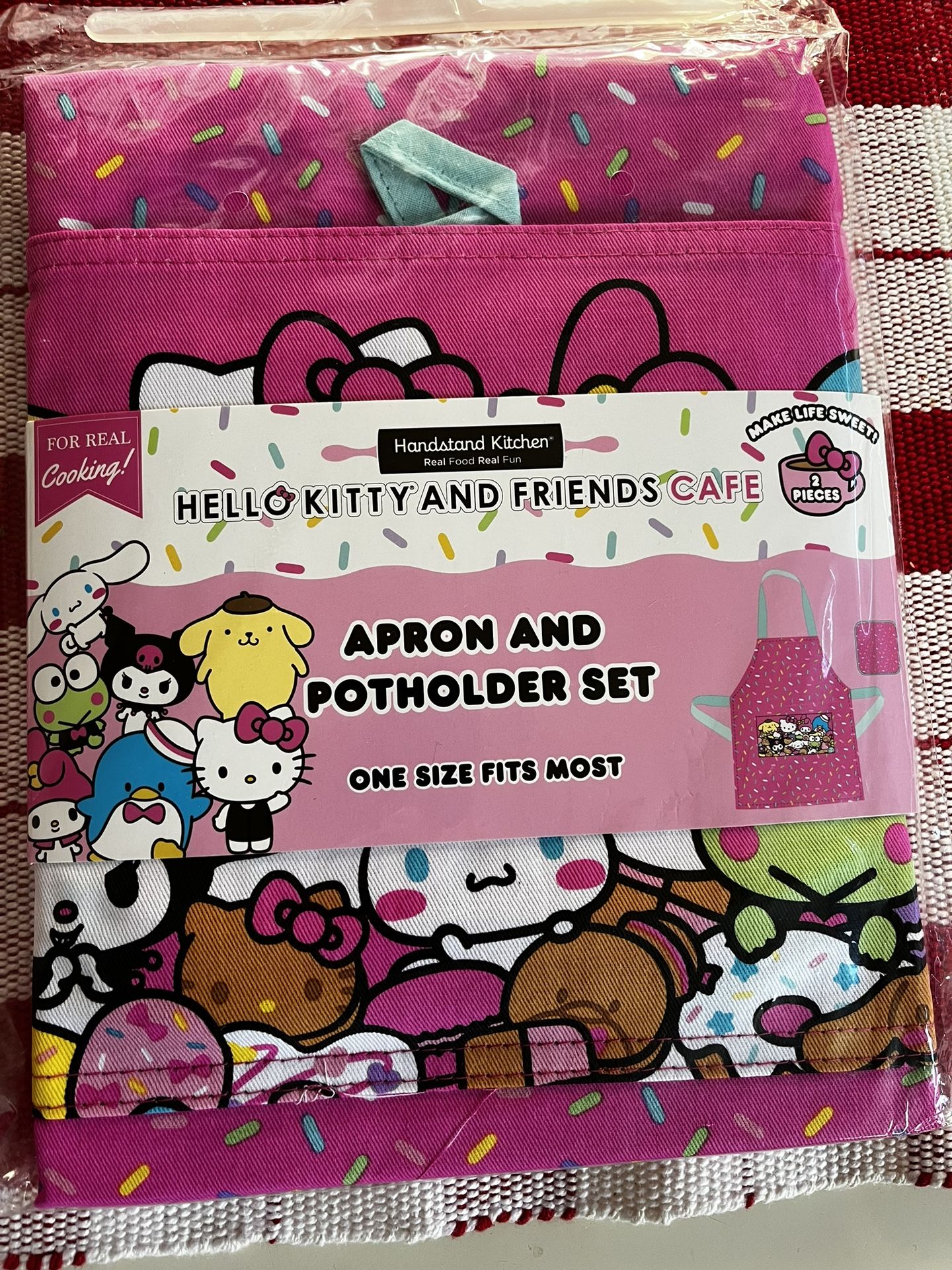 Hello Kitty Kitchen Bundle