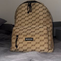 Balenciaga Backbag