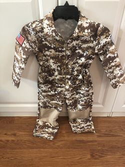 Kids camo army Halloween costume size 4