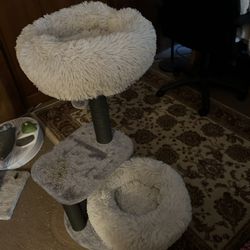 Cat Tree New