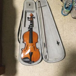 Violin Includes Bow And Case Missing A String 