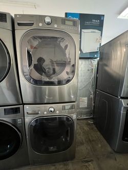Washer and Dryer (Gas Dryer)