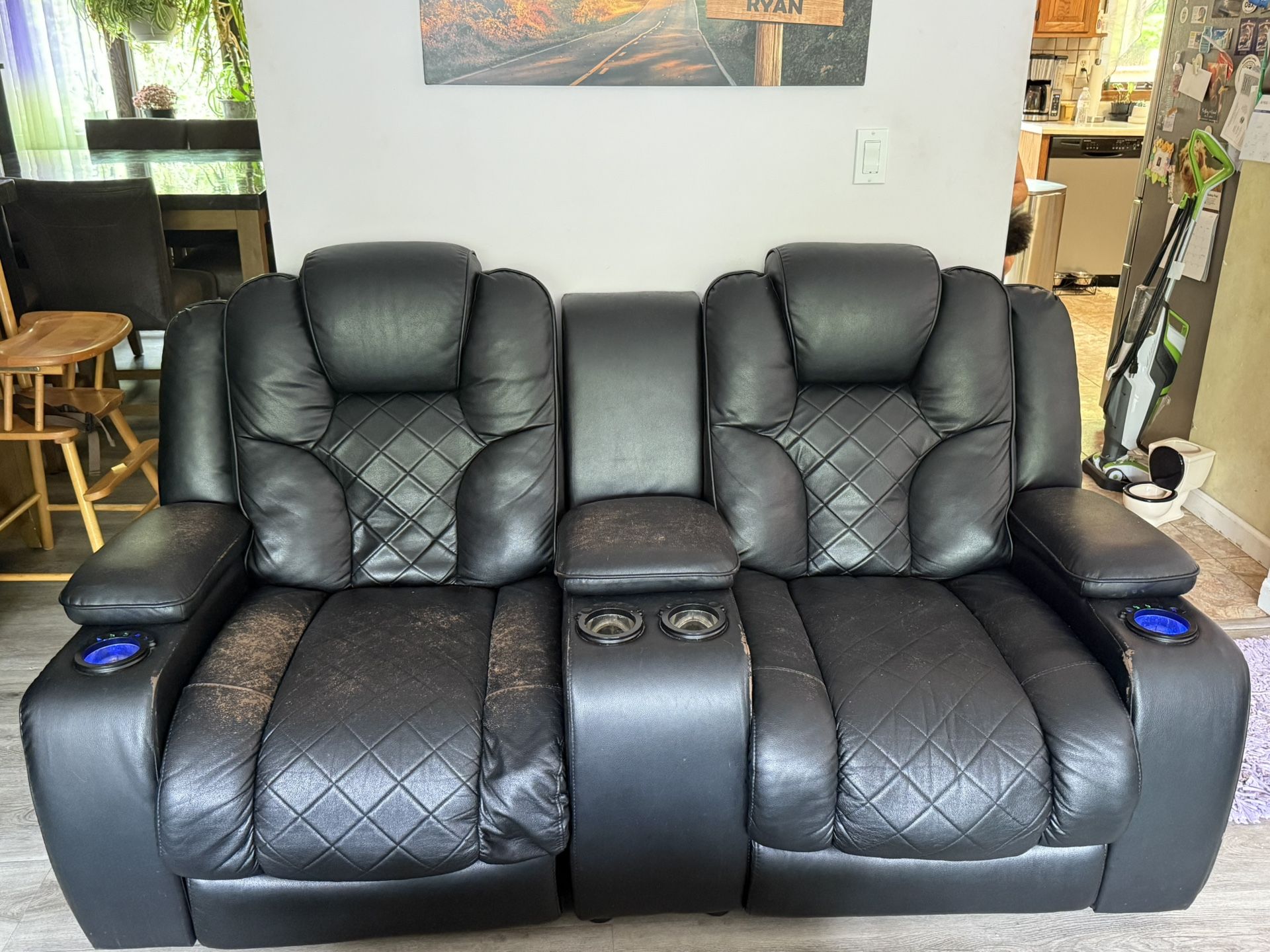 Electric Recline Able Couch