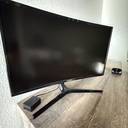 27 Inch Curved Samsung Gaming Monitor 