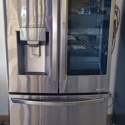 24 Cu Ft Smart Door-In-Door Instaview Counter Depth Refrigerator 