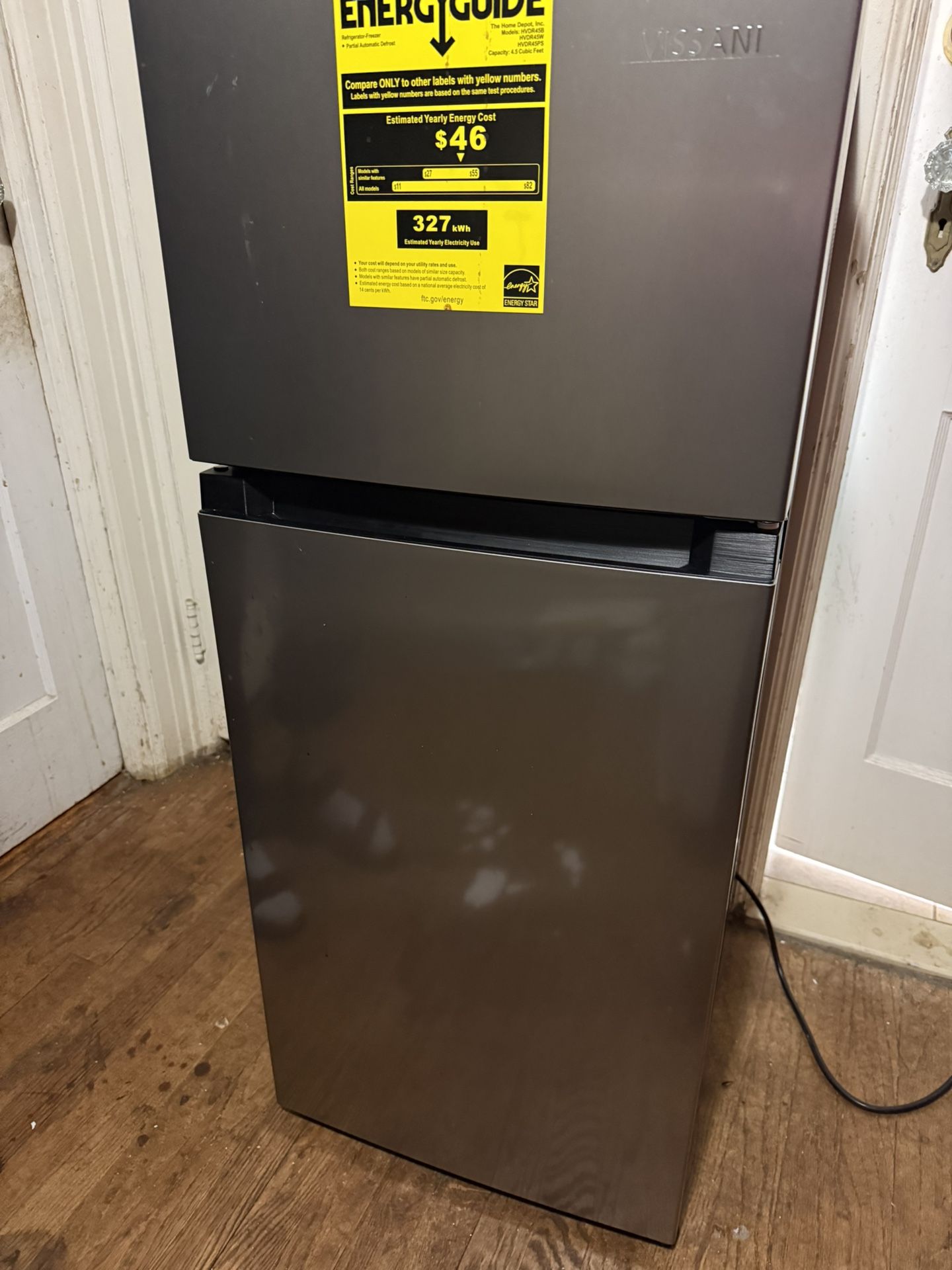 Refrigerator With Separate Freezer