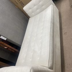 WHITE FABRIC SOFA BENCH