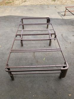 Spring Base Metal