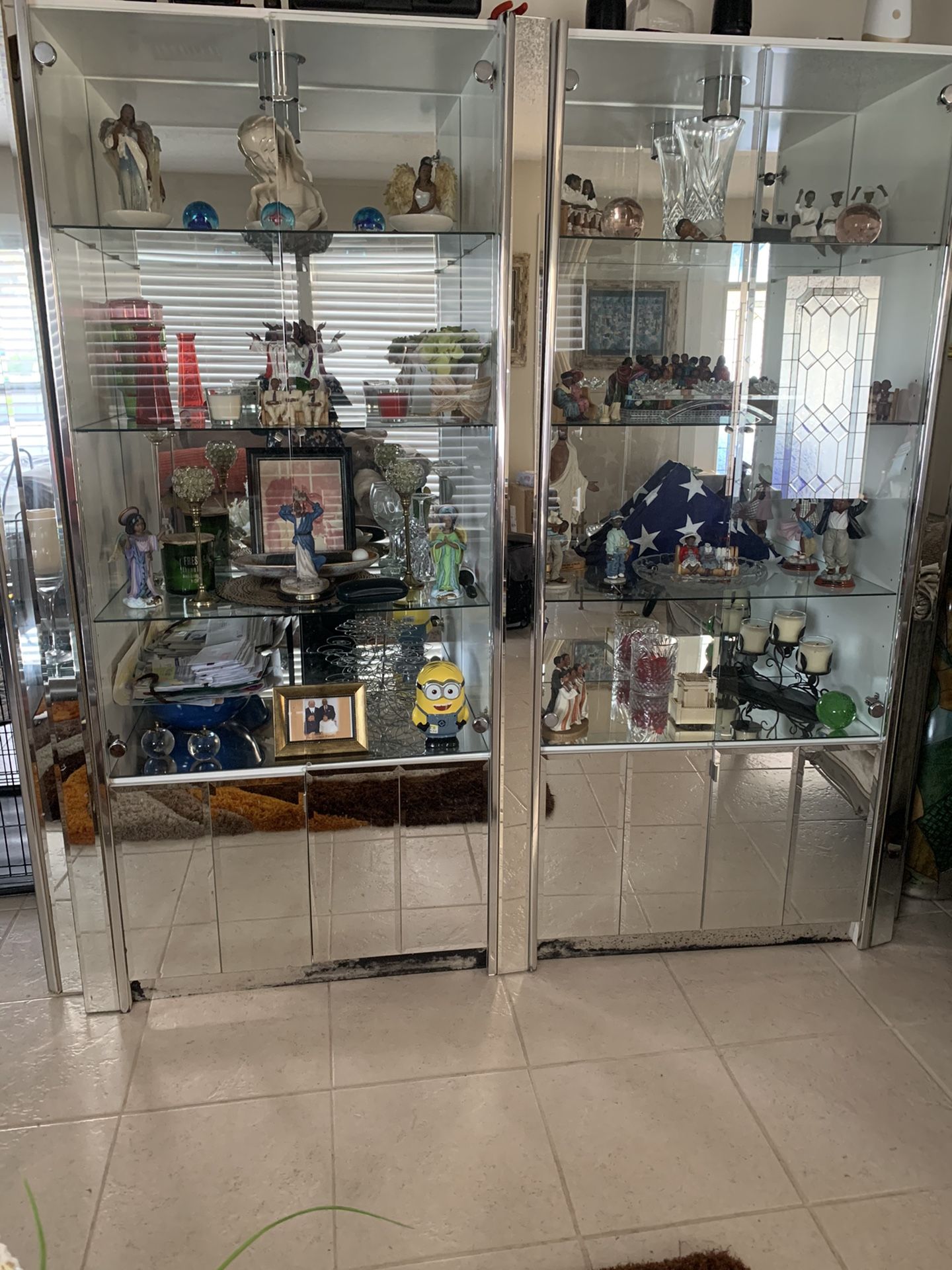 Modern China Cabinet