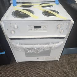 27 In Drop In Electric Range With Self Cleaning Oven 