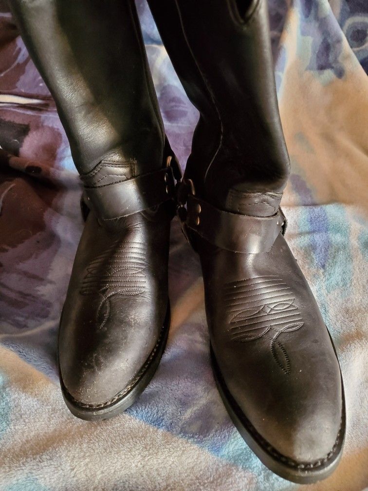 Boots -Black Leather Size 9