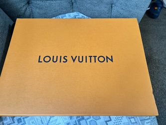 Louis Vuitto Box