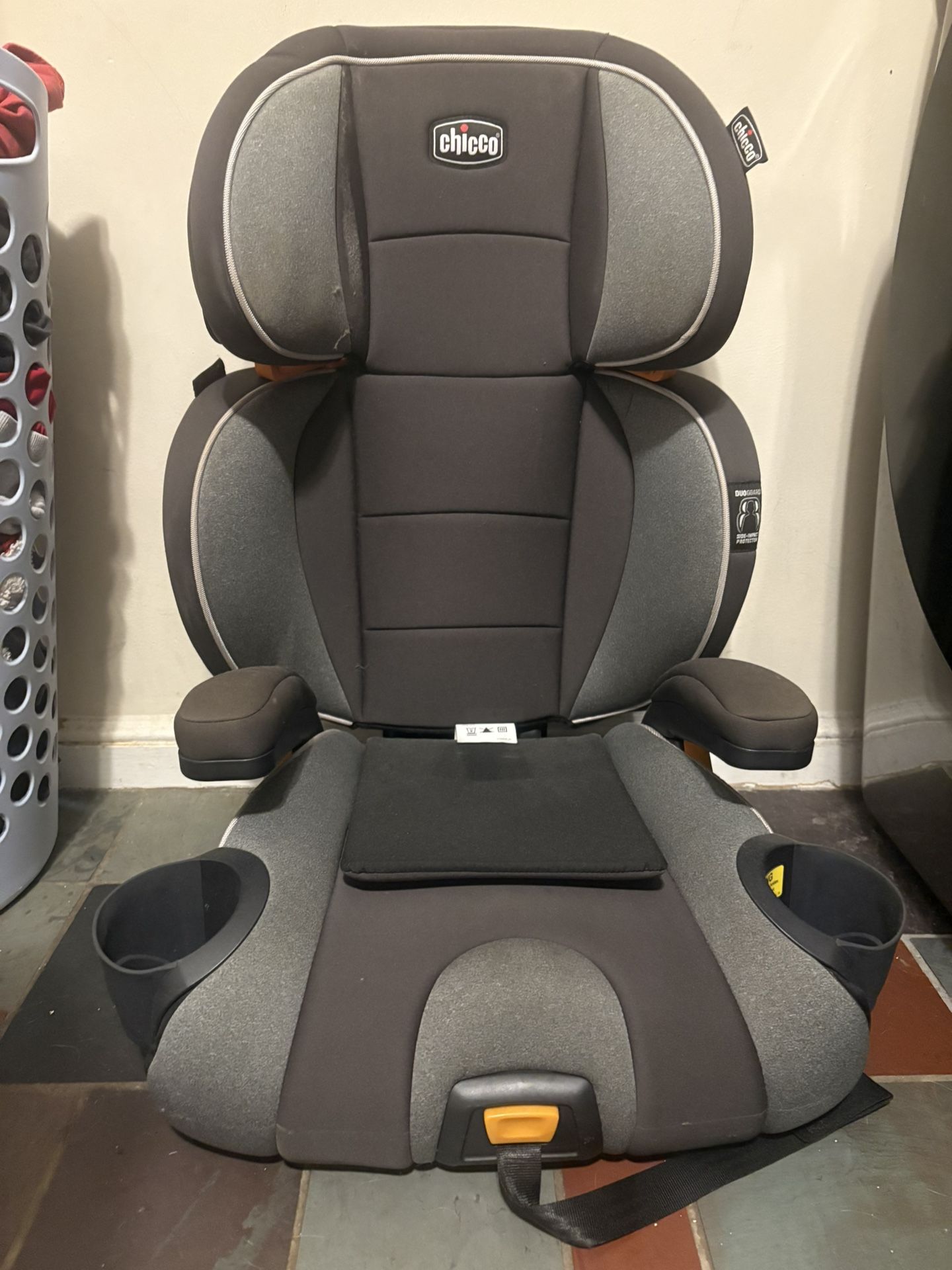 Chicco High back Booster