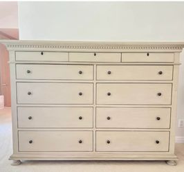 Restoration hardware dresser