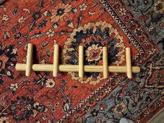 Wooden Wall Coat Rack with 5 Pegs
