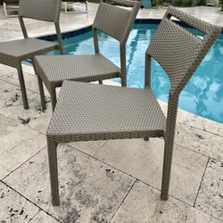 Outdoor patio Chairs $40 Each 