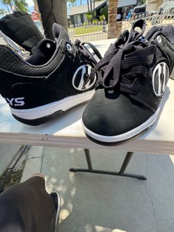 Heely’s size 3 youth