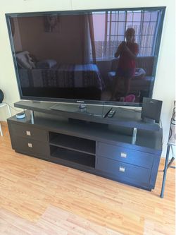 tv stand