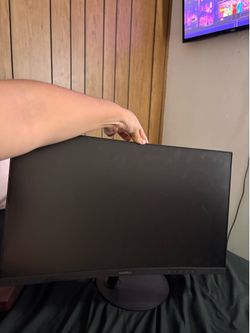KOORUI 24 inch Curved Monitor