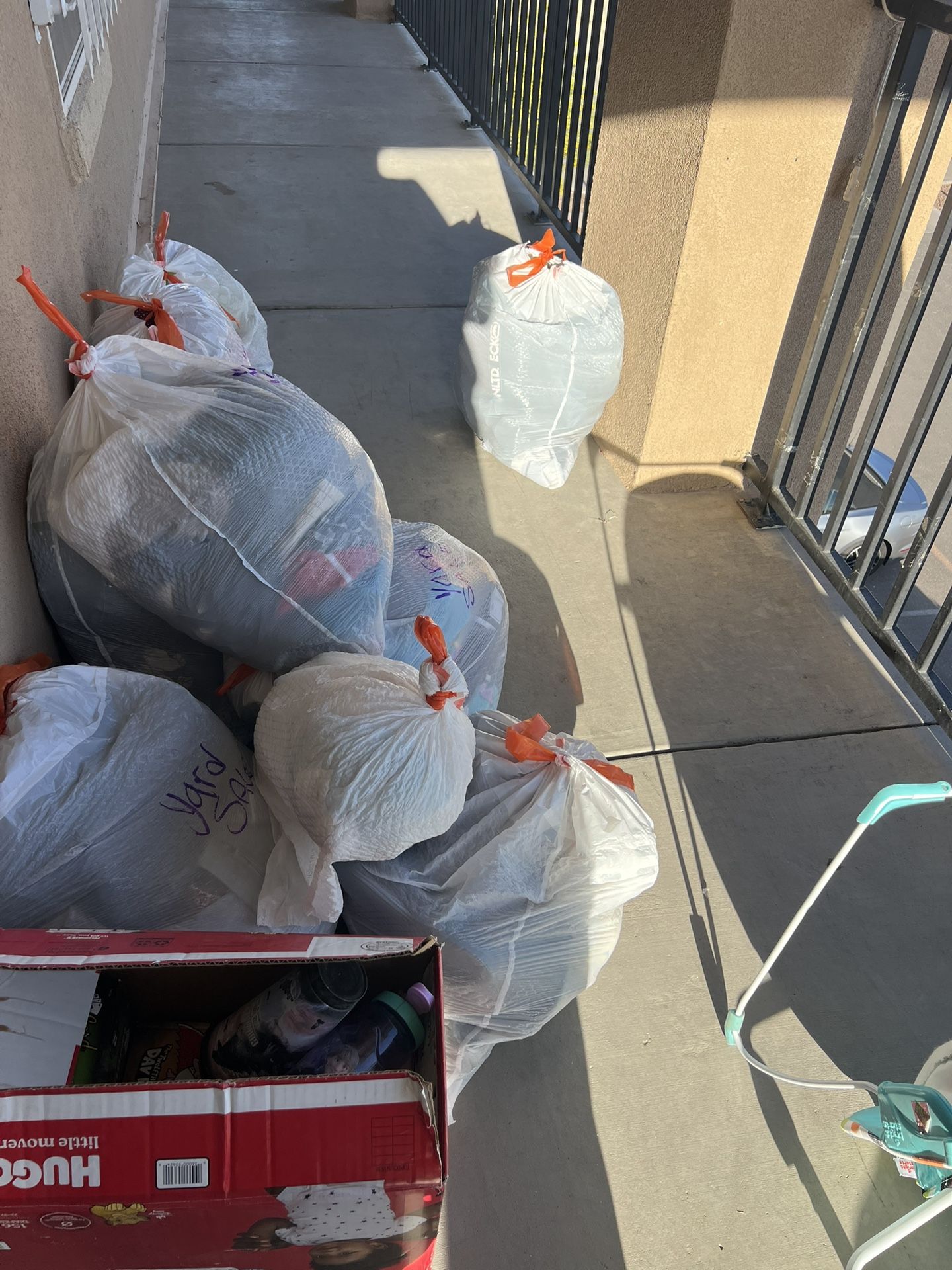 Clothes For Resellers