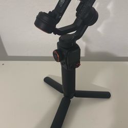 iSteady M7 3-Axis Gimbal Stabilizer