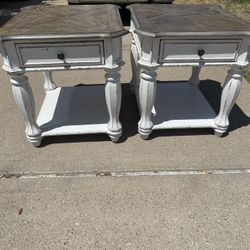 2 End Tables