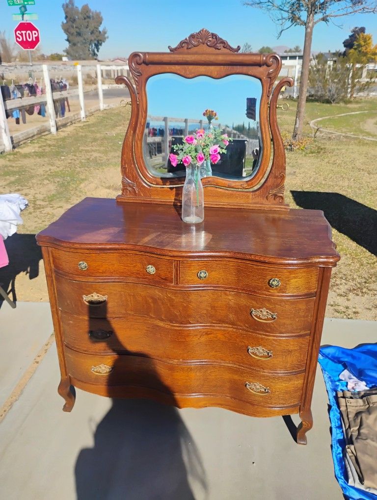 Antique Dresser Vanity