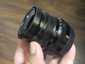 Fujifilm XF 35mm f/2 R WR Lens in Great Condition