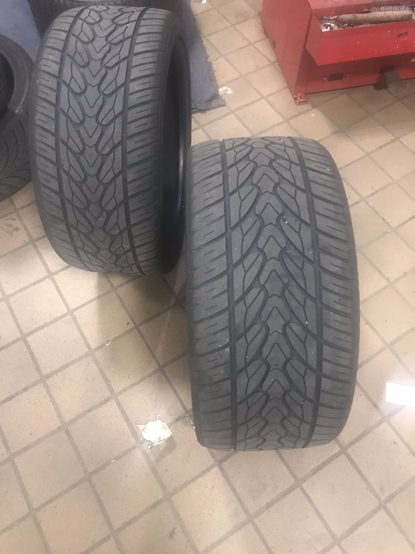 22 inch tires 295/r22