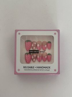 Strawberry Press-On Nails