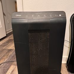 AIR FILTER