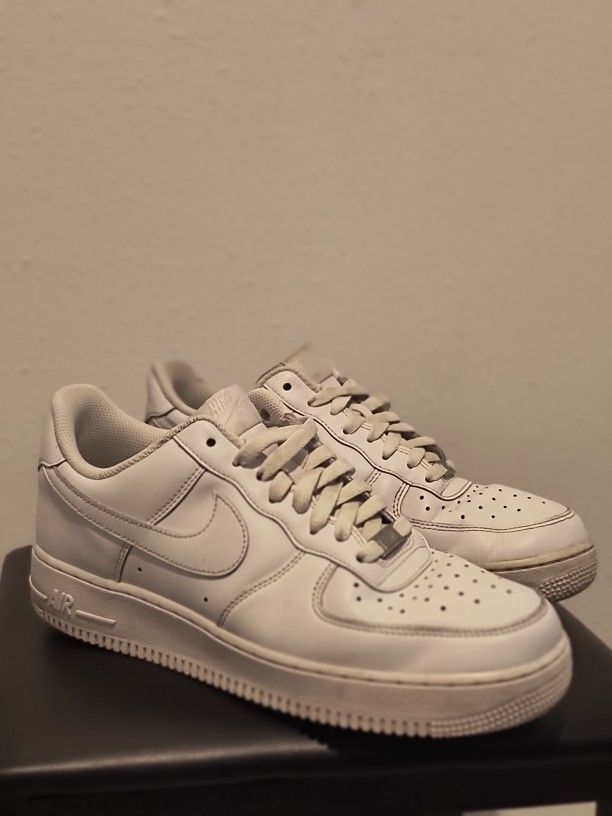Nike Air Force 1