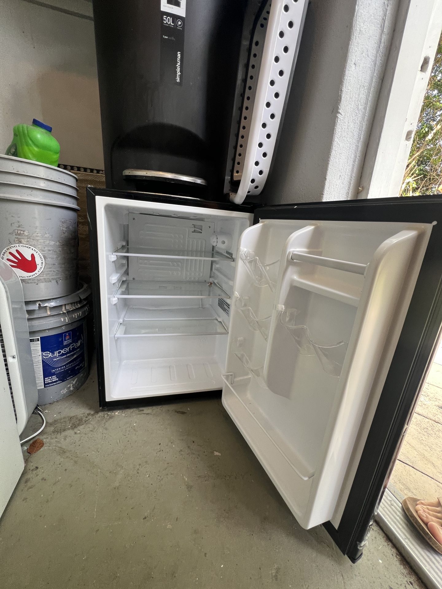 Insignia Mini Fridge