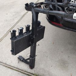 Bike Rack Allen make, Three Bikes 